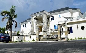 Caledonian Suites Abuja